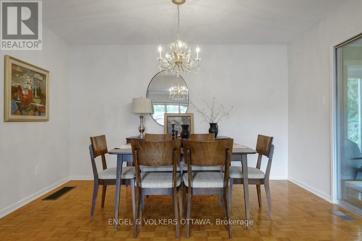 29 Qualicum Street, Ottawa, Ontario  K2H 7H1 - Photo 14 - X12426186