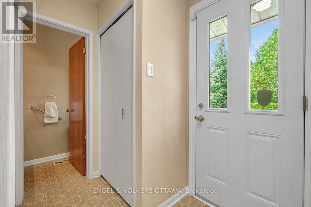 29 Qualicum Street, Ottawa, Ontario  K2H 7H1 - Photo 24 - X12426186