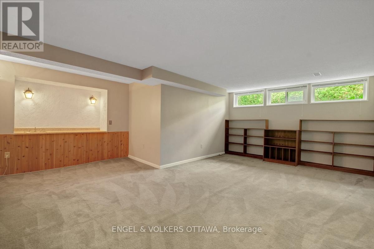 29 Qualicum Street, Ottawa, Ontario  K2H 7H1 - Photo 40 - X12426186