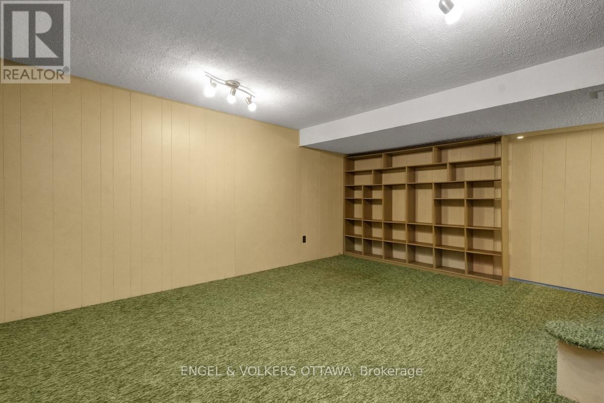 29 Qualicum Street, Ottawa, Ontario  K2H 7H1 - Photo 42 - X12426186