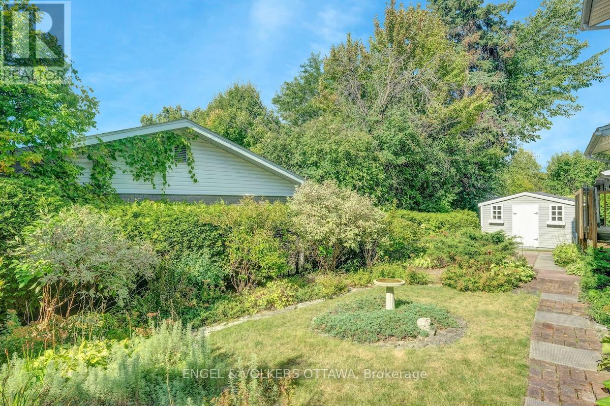 29 Qualicum Street, Ottawa, Ontario  K2H 7H1 - Photo 48 - X12426186