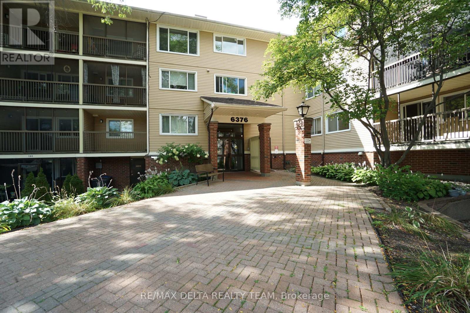 412 - 6376 Bilberry Drive, Ottawa, Ontario  K1C 4P6 - Photo 2 - X12426214