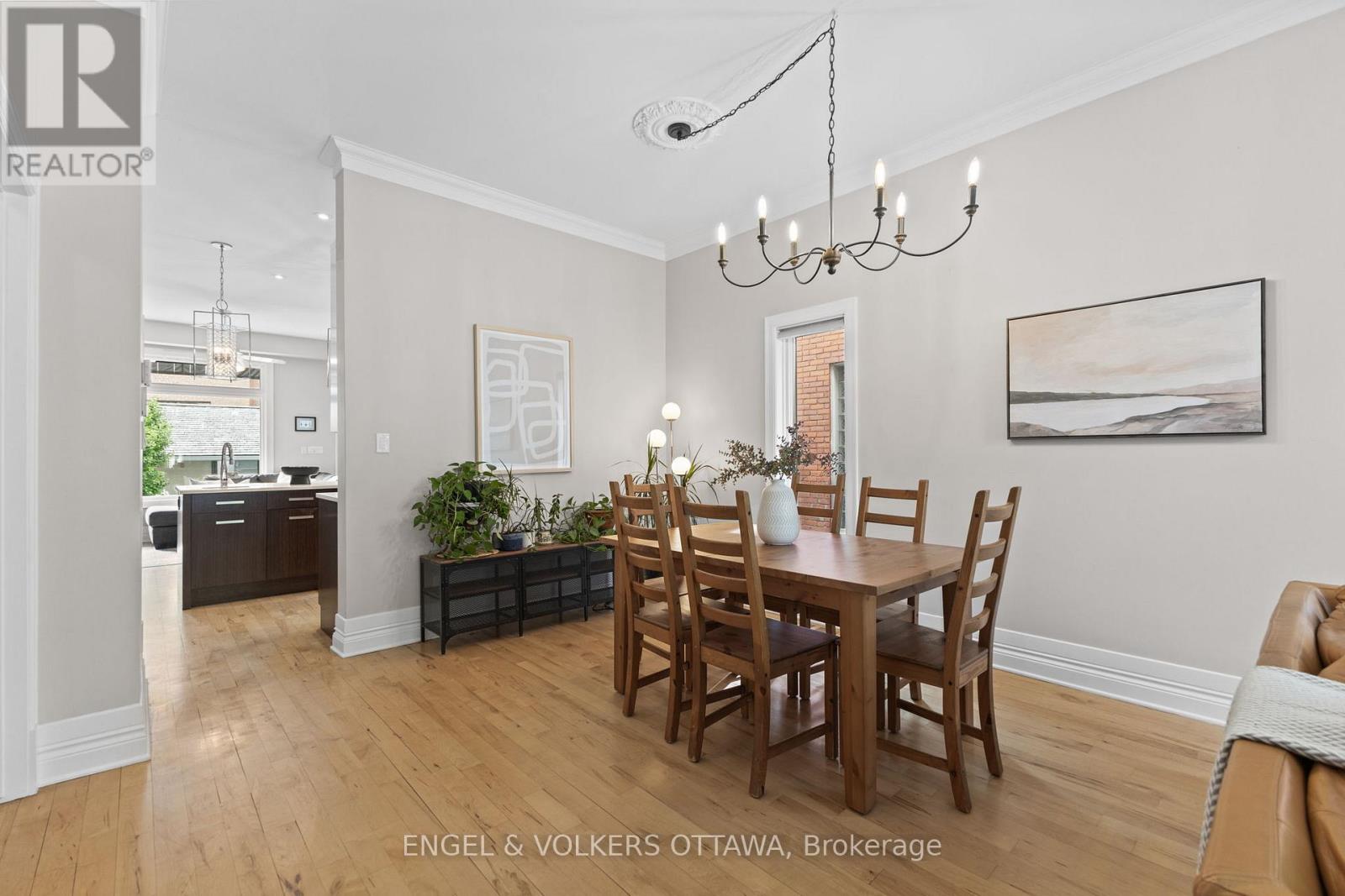 A - 120 Drummond Street, Ottawa, Ontario  K1S 1J9 - Photo 6 - X12426217