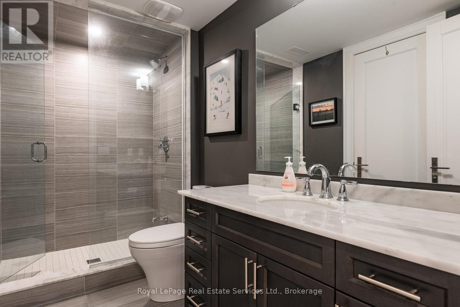 215 Prince George Crescent, Oakville, Ontario  L6L 0G5 - Photo 35 - W12426210