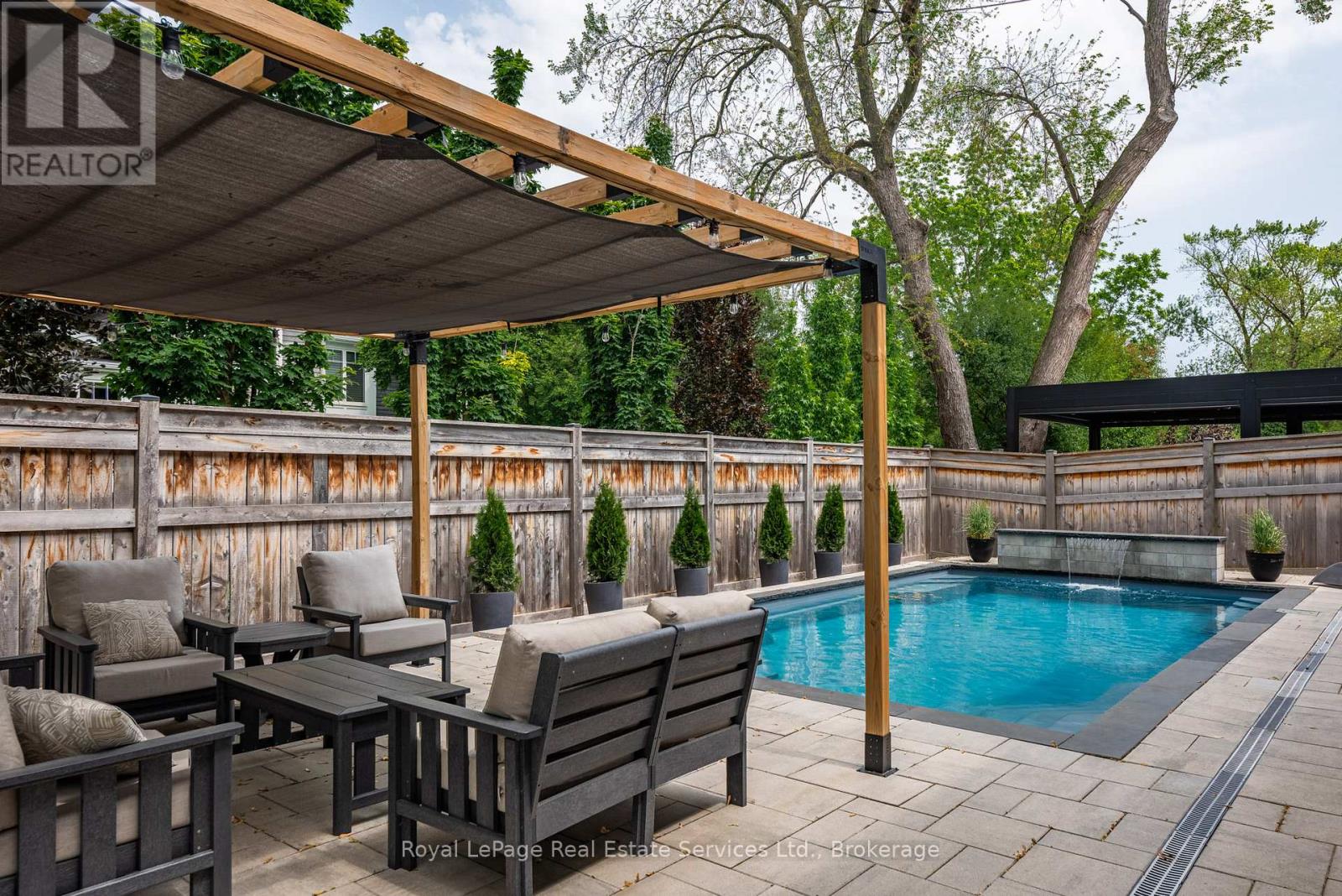 215 Prince George Crescent, Oakville, Ontario  L6L 0G5 - Photo 46 - W12426210