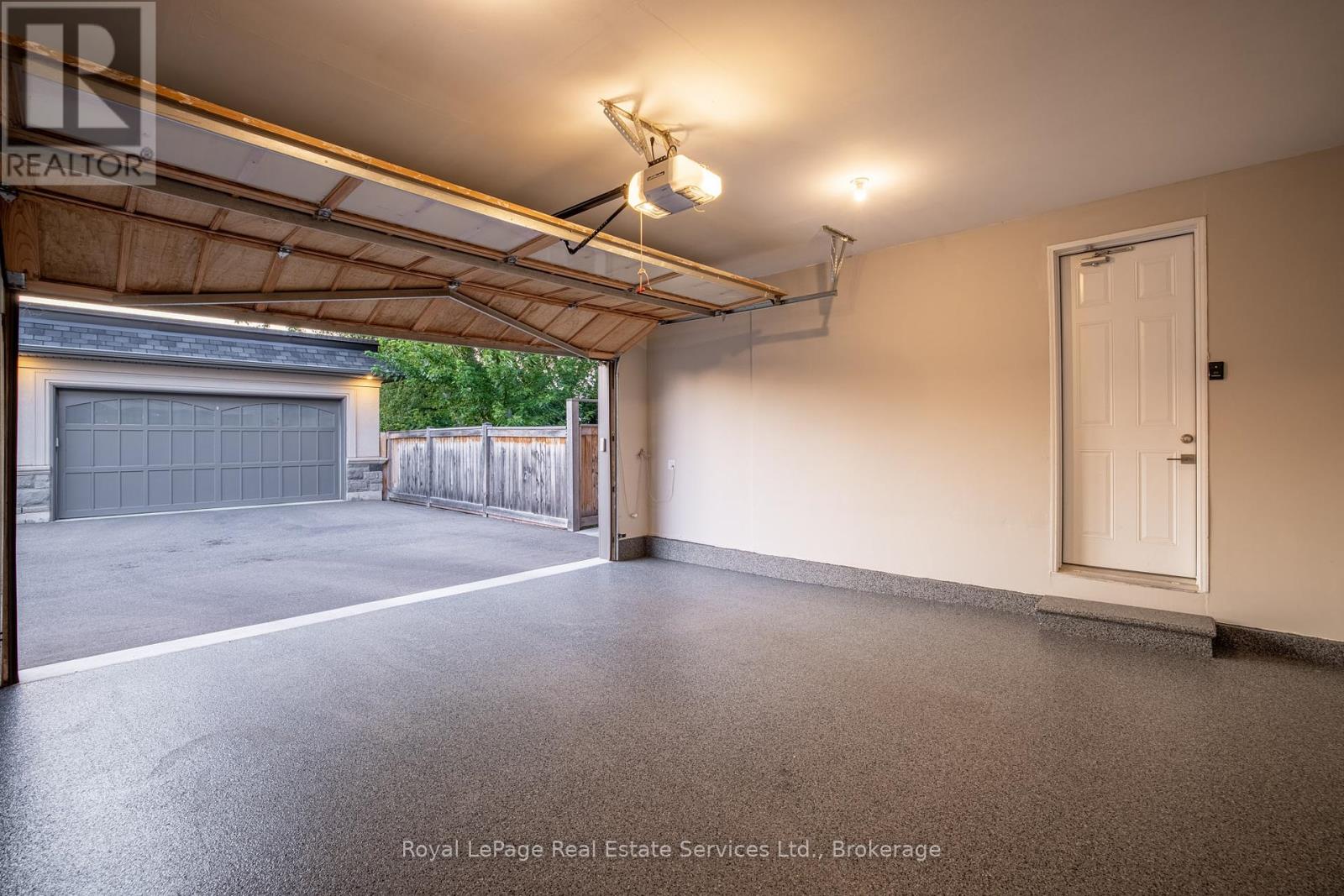 215 Prince George Crescent, Oakville, Ontario  L6L 0G5 - Photo 50 - W12426210