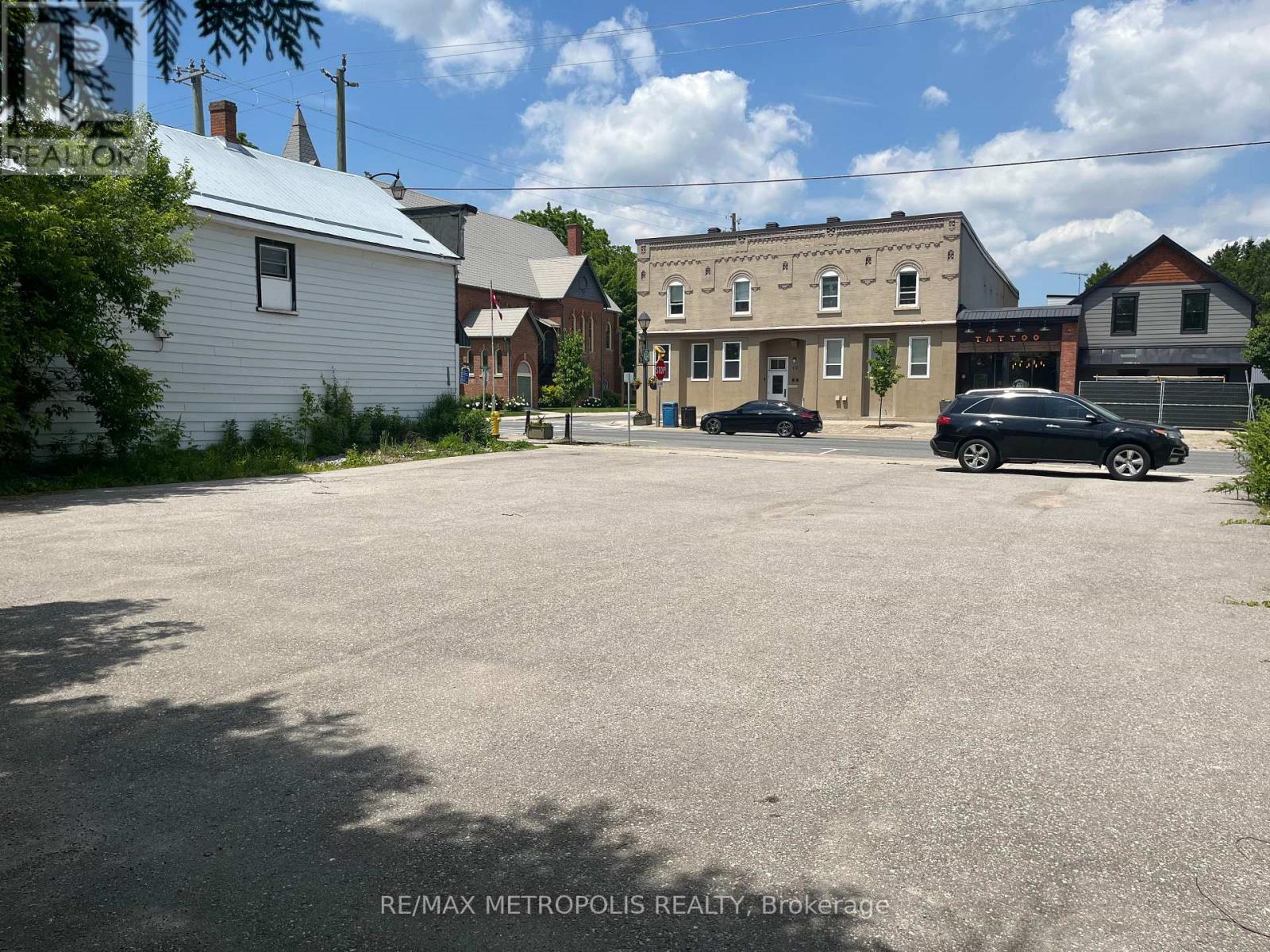 109 River Street, Brock, Ontario  L0C 1H0 - Photo 4 - N12426091