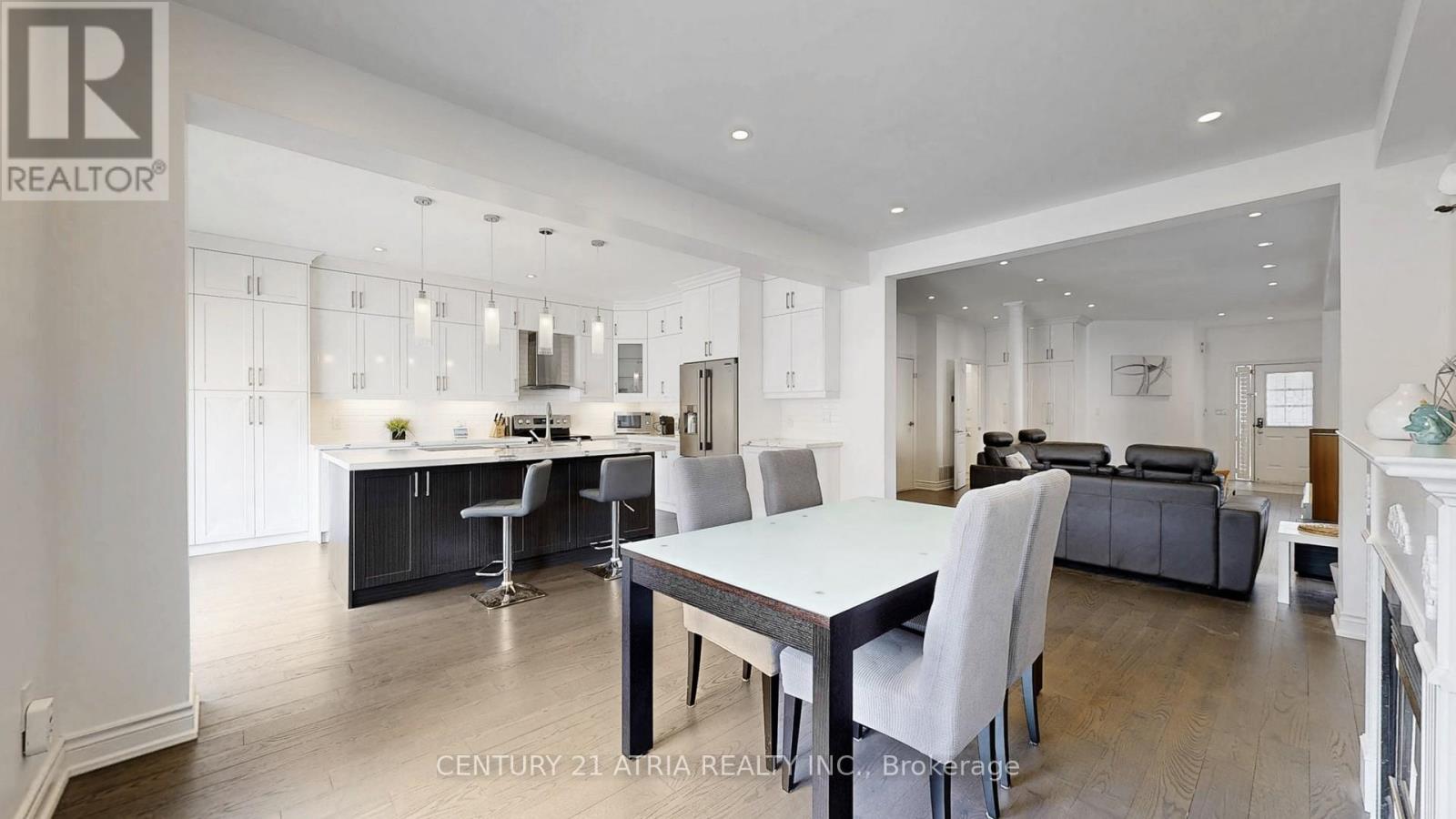 57 Melbourne Drive, Richmond Hill, Ontario  L4S 2V2 - Photo 11 - N12426094