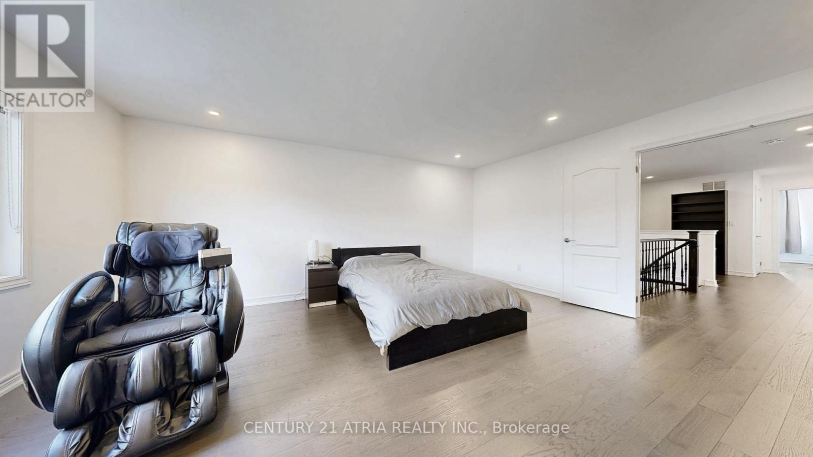 57 Melbourne Drive, Richmond Hill, Ontario  L4S 2V2 - Photo 19 - N12426094