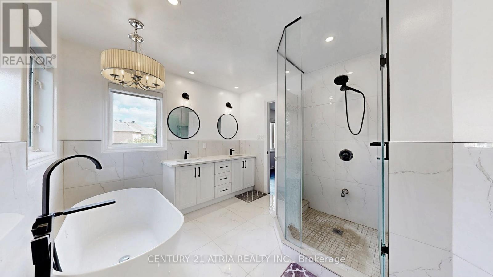 57 Melbourne Drive, Richmond Hill, Ontario  L4S 2V2 - Photo 22 - N12426094