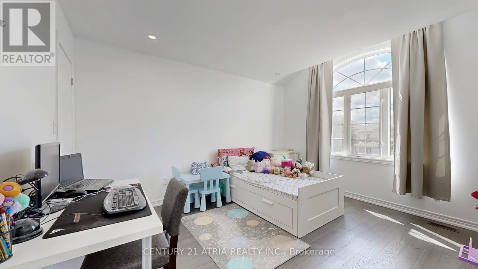 57 Melbourne Drive, Richmond Hill, Ontario  L4S 2V2 - Photo 28 - N12426094
