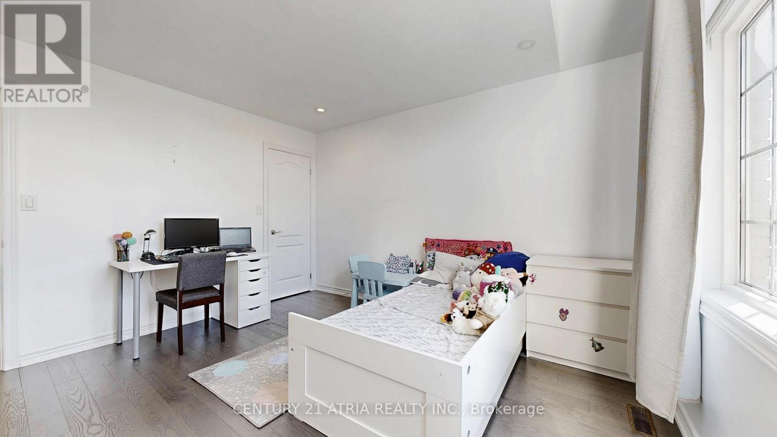 57 Melbourne Drive, Richmond Hill, Ontario  L4S 2V2 - Photo 31 - N12426094