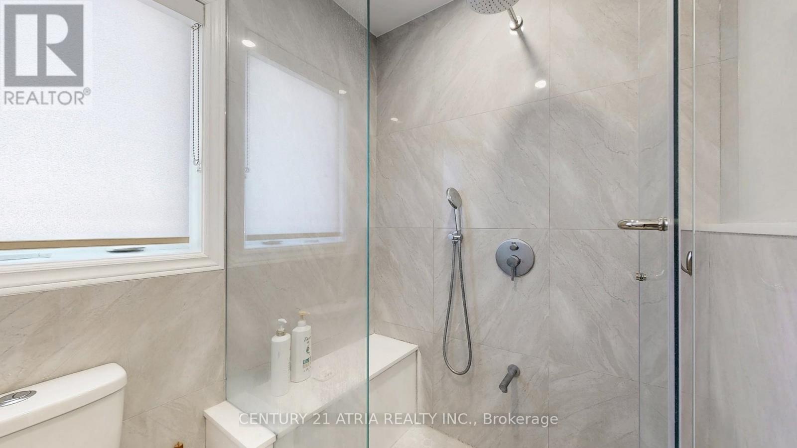 57 Melbourne Drive, Richmond Hill, Ontario  L4S 2V2 - Photo 33 - N12426094