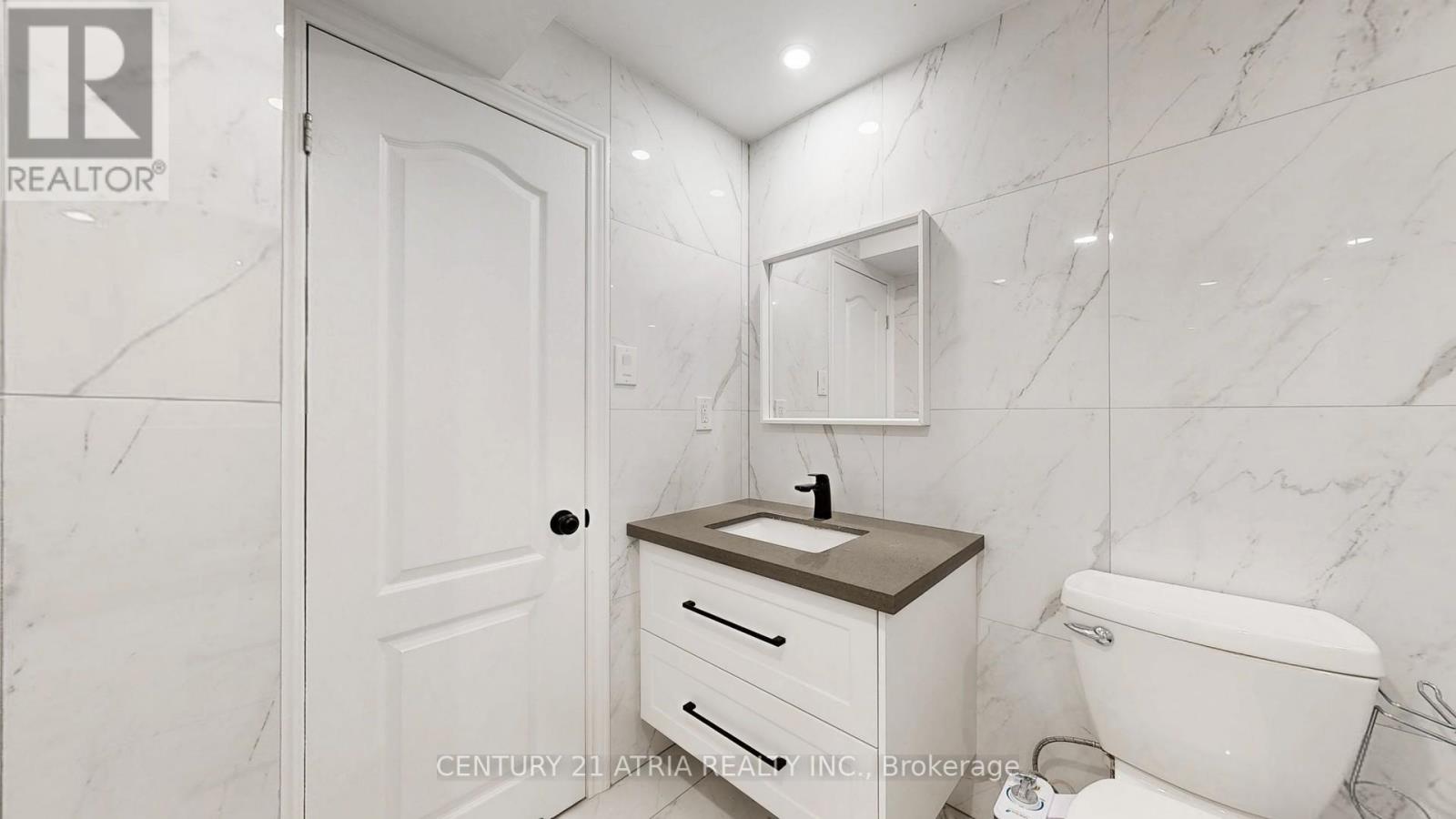 57 Melbourne Drive, Richmond Hill, Ontario  L4S 2V2 - Photo 42 - N12426094