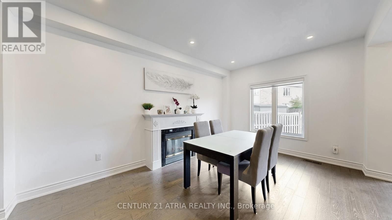 57 Melbourne Drive, Richmond Hill, Ontario  L4S 2V2 - Photo 9 - N12426094