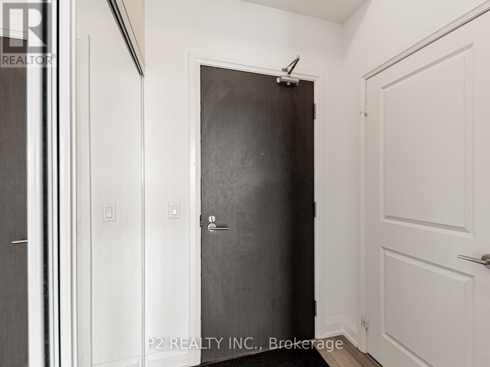 618 - 7900 Bathurst Street, Vaughan, Ontario  L4J 0J9 - Photo 4 - N12426108