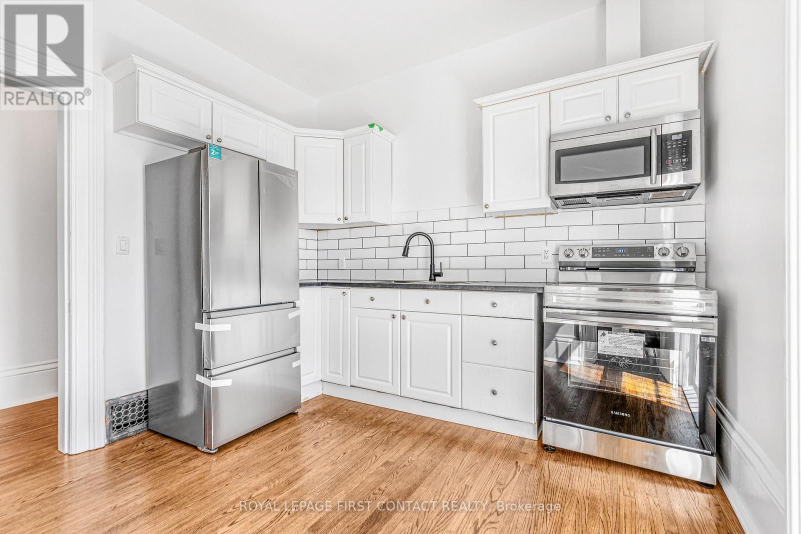 14&16 Peel Street, Barrie, Ontario  L4M 3K8 - Photo 17 - S12425965