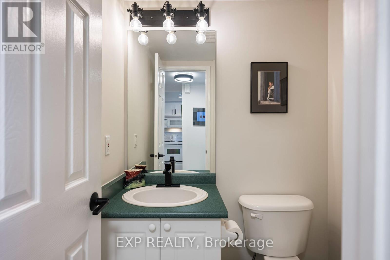 22 Cranberry Surf, Collingwood, Ontario  L9Y 5C4 - Photo 11 - S12425977