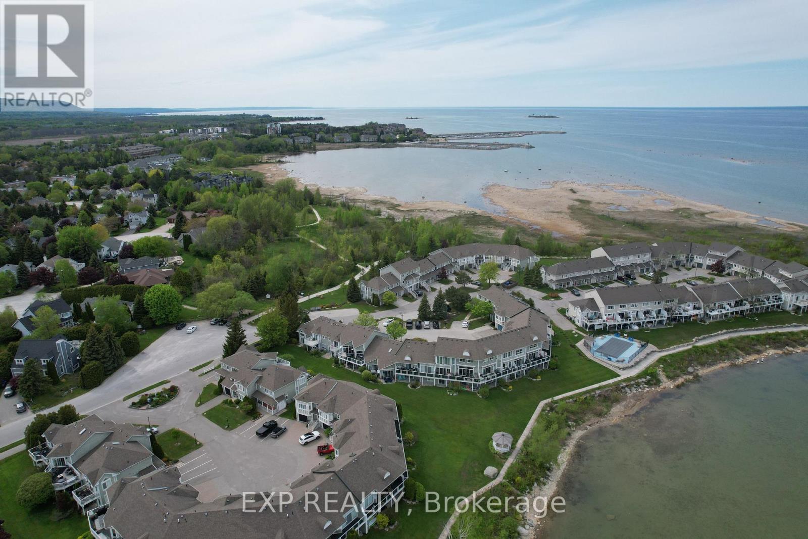 22 Cranberry Surf, Collingwood, Ontario  L9Y 5C4 - Photo 42 - S12425977