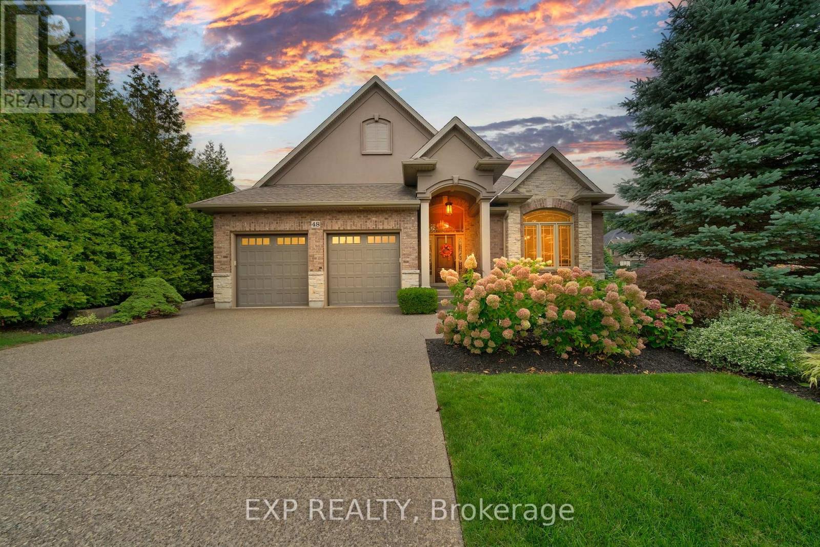 48 Timmsdale Crescent, Pelham, Ontario  L0S 1E5 - Photo 3 - X12426147