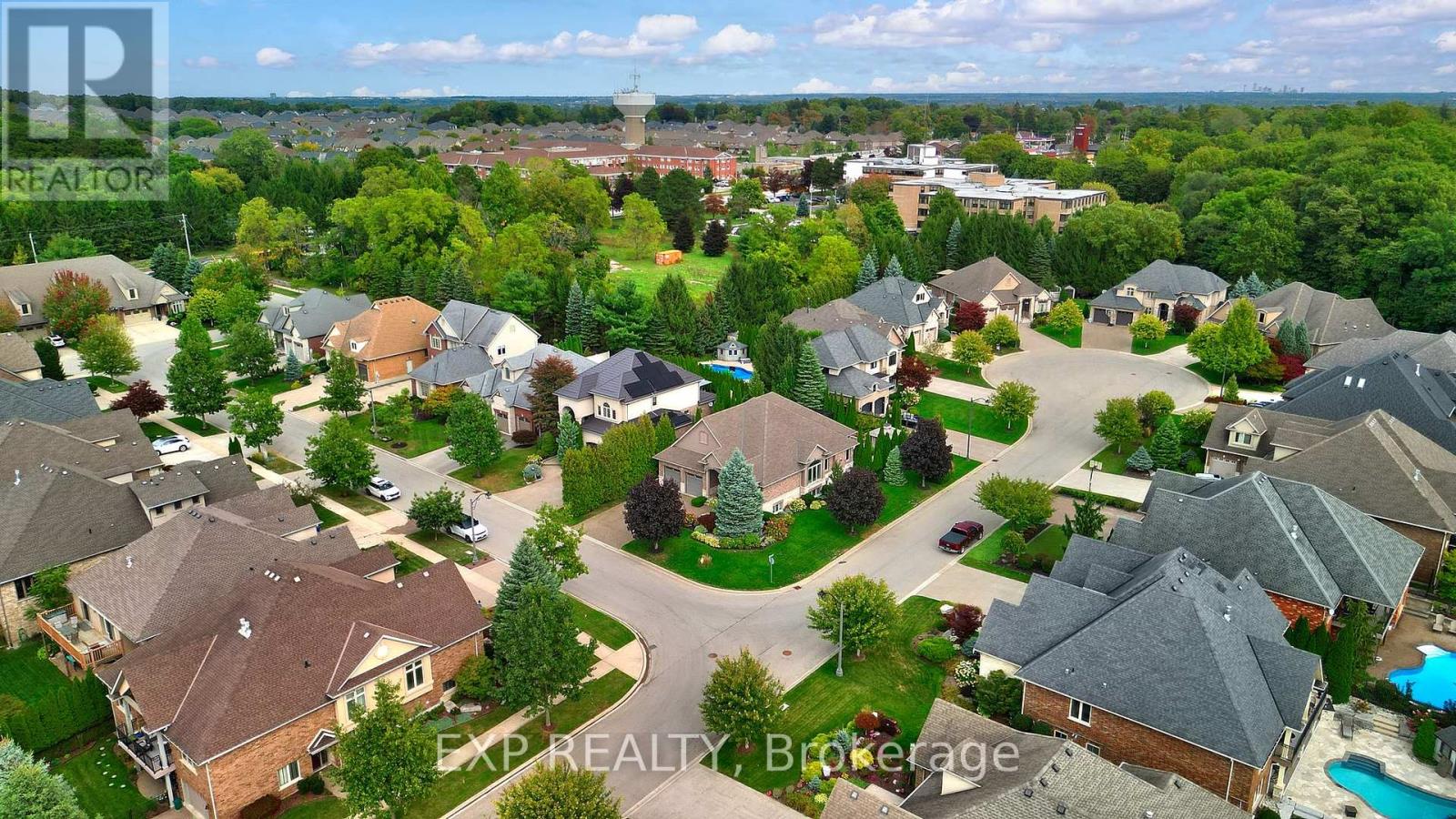 48 Timmsdale Crescent, Pelham, Ontario  L0S 1E5 - Photo 4 - X12426147