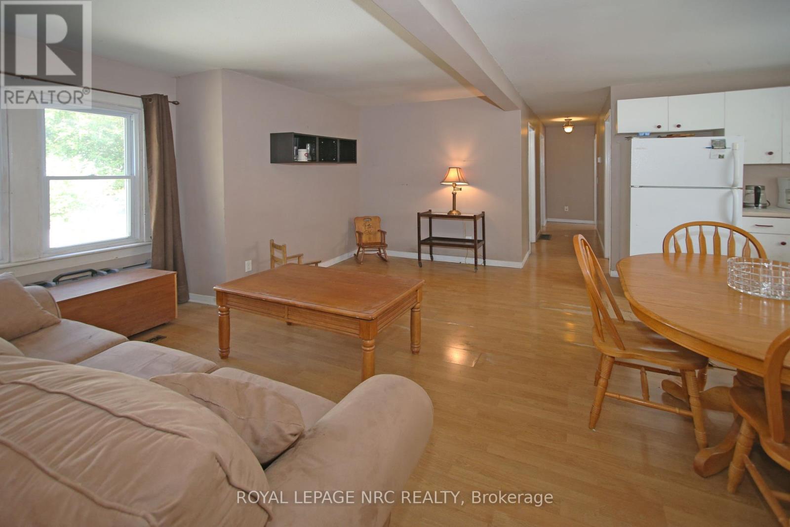 243 North Street N, Fort Erie, Ontario  L2A 3R9 - Photo 12 - X12426153