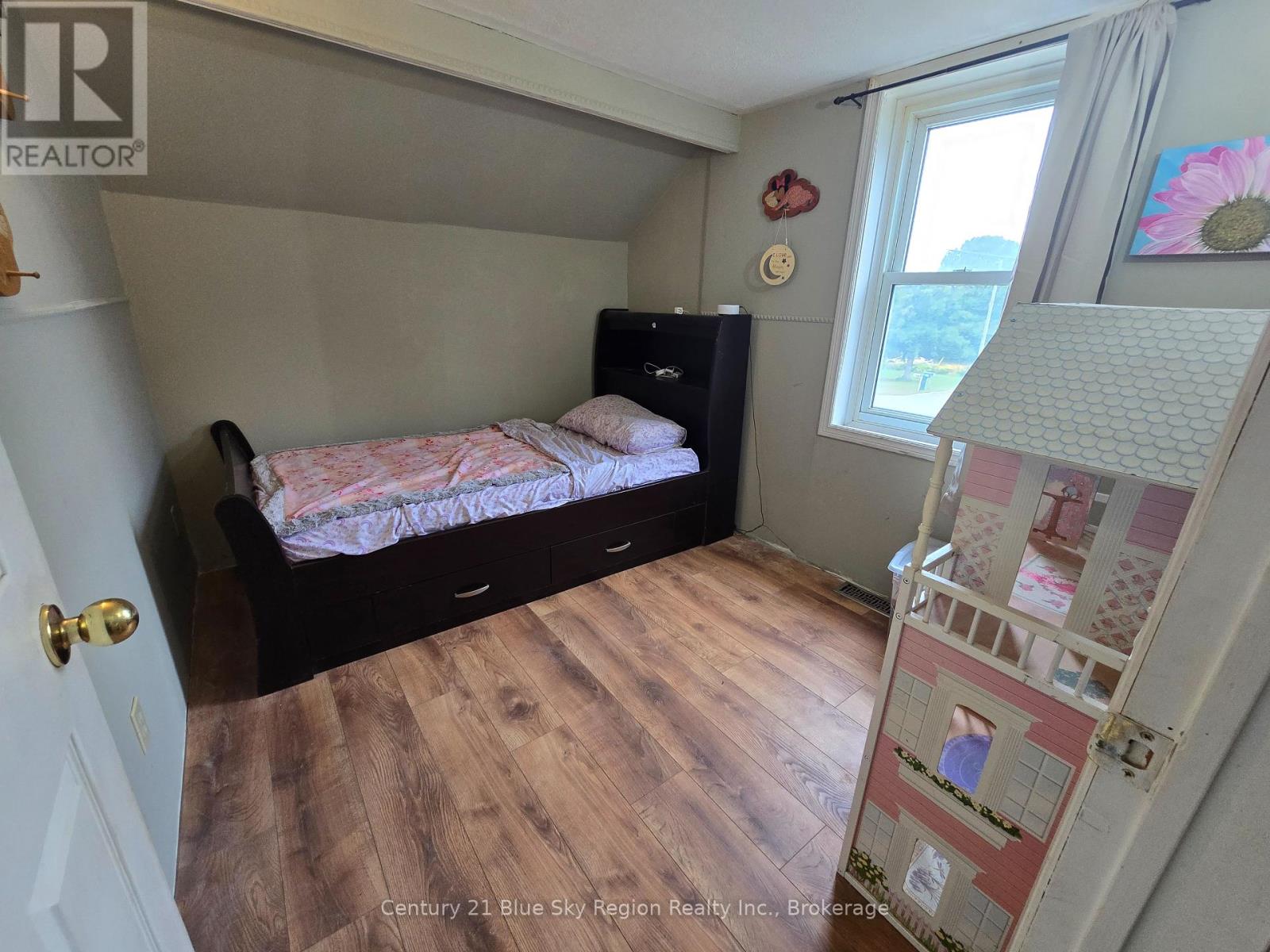 601 Drive-In Road, West Nipissing, Ontario  P2B 2R1 - Photo 18 - X12426184