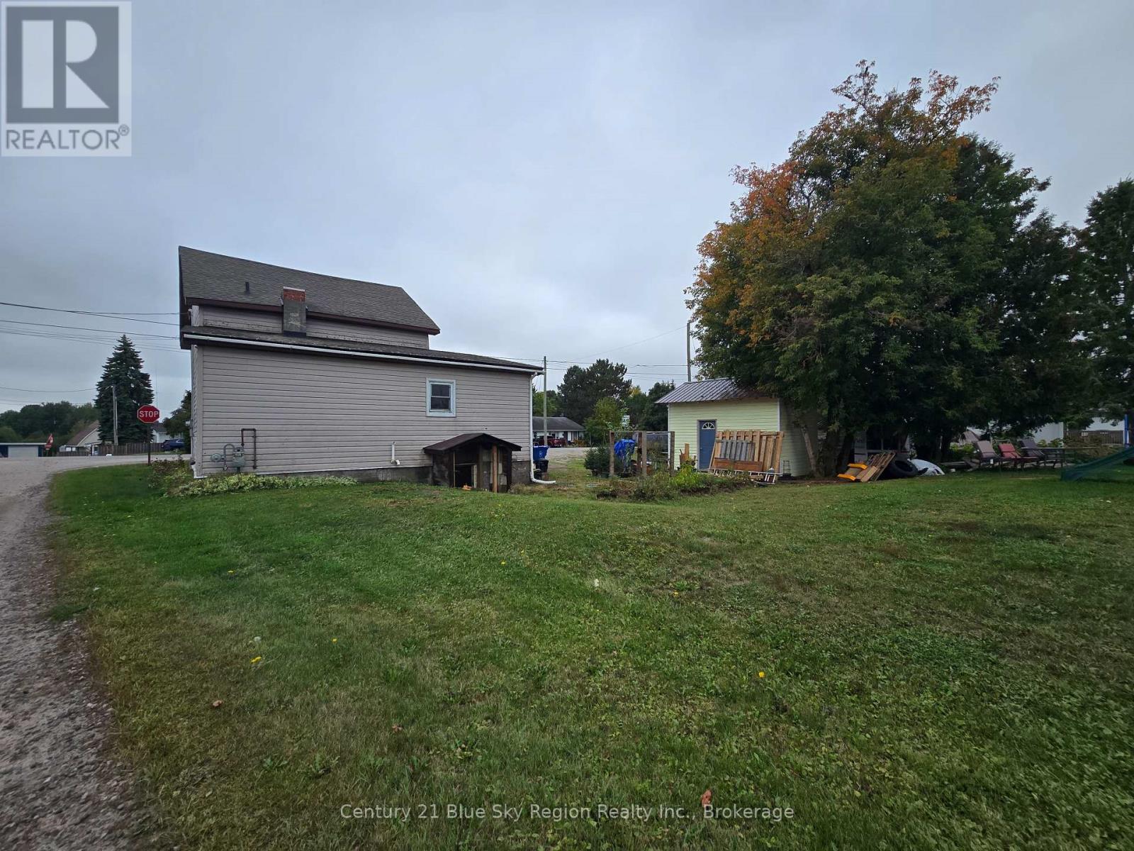 601 Drive-In Road, West Nipissing, Ontario  P2B 2R1 - Photo 24 - X12426184