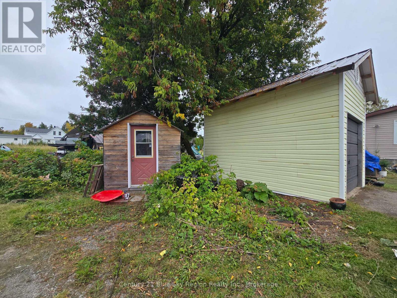 601 Drive-In Road, West Nipissing, Ontario  P2B 2R1 - Photo 27 - X12426184