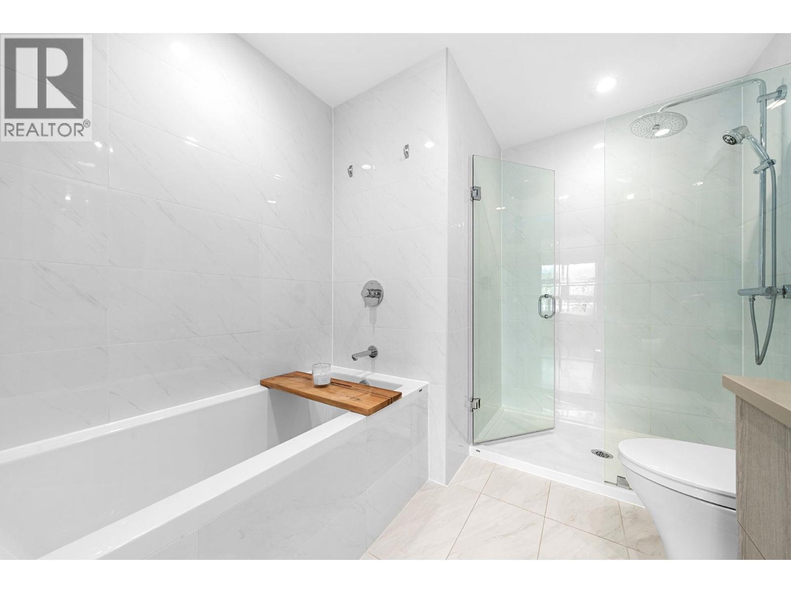 413 747 E 3rd Street, North Vancouver, British Columbia  V7L 1G8 - Photo 22 - R3052179