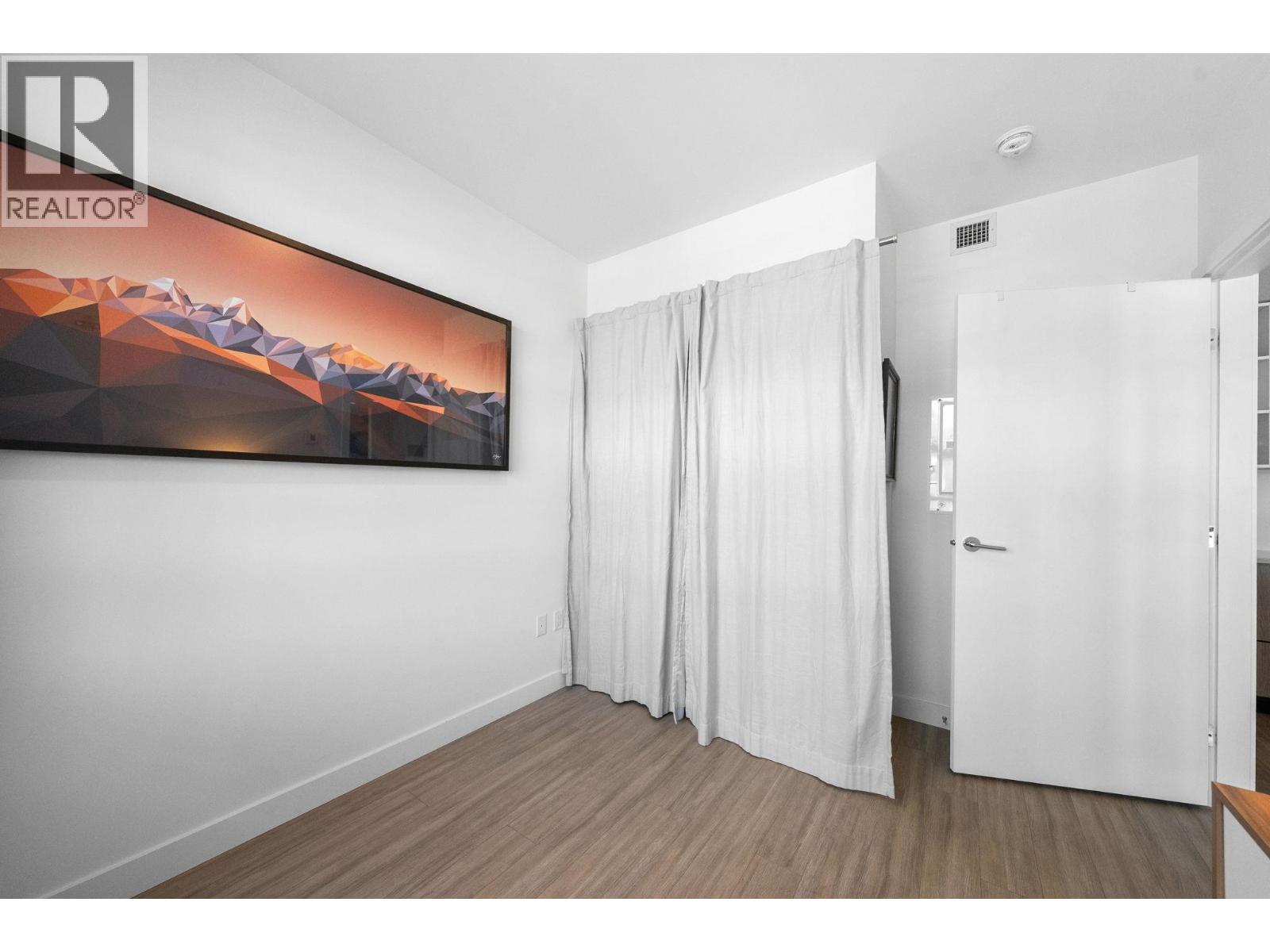 413 747 E 3rd Street, North Vancouver, British Columbia  V7L 1G8 - Photo 32 - R3052179