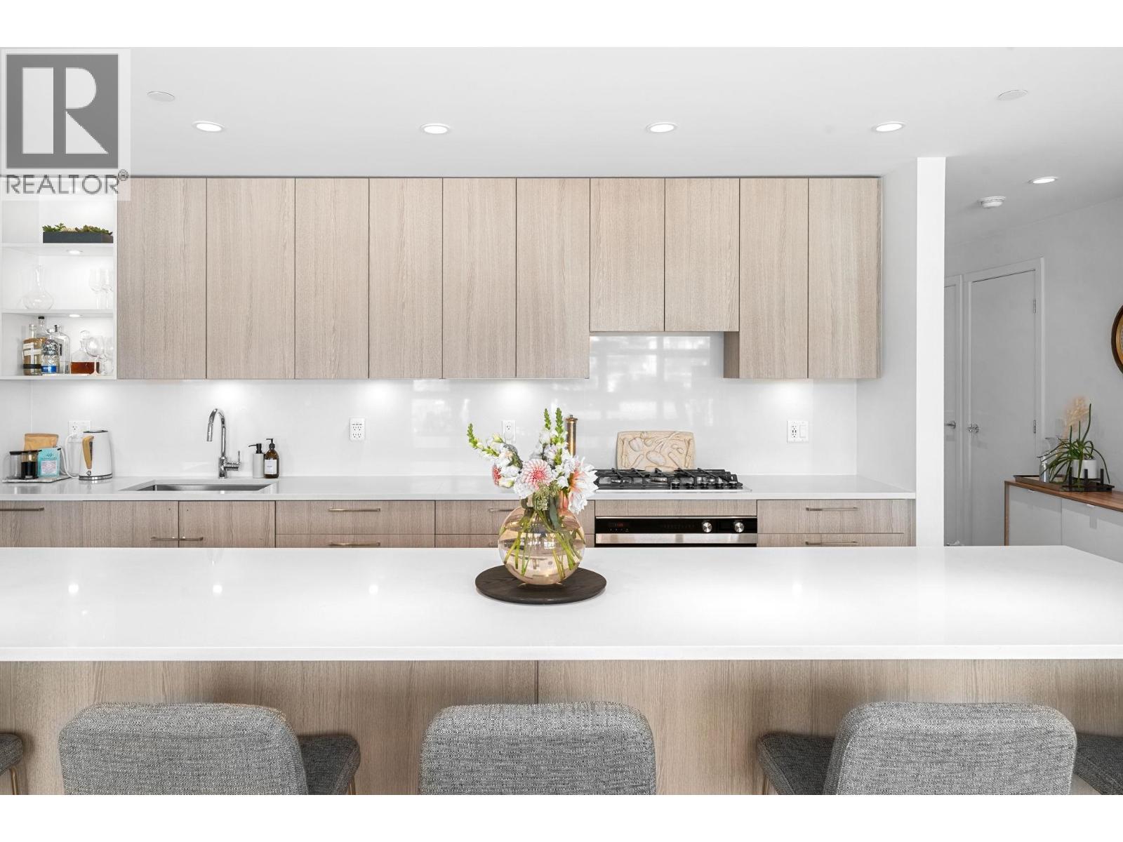 413 747 E 3rd Street, North Vancouver, British Columbia  V7L 1G8 - Photo 7 - R3052179