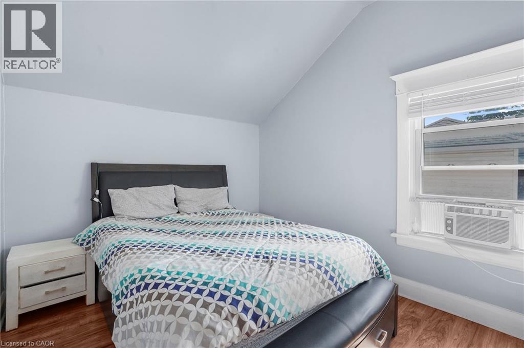 4586 Fifth Avenue, Niagara Falls, Ontario  L2E 4R6 - Photo 18 - 40773586