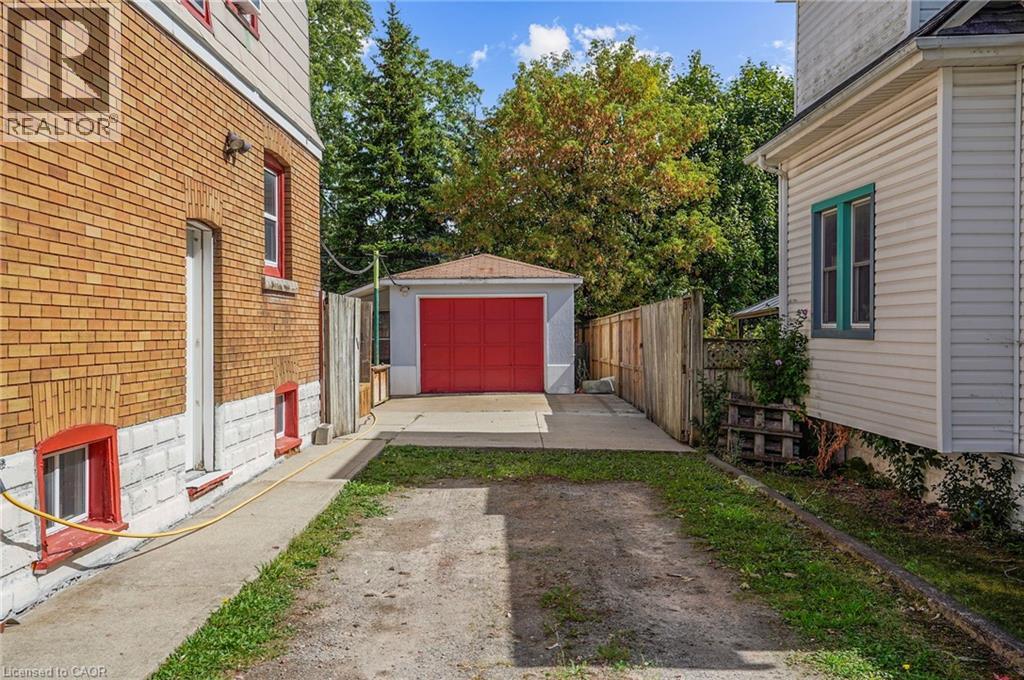 4586 Fifth Avenue, Niagara Falls, Ontario  L2E 4R6 - Photo 4 - 40773586