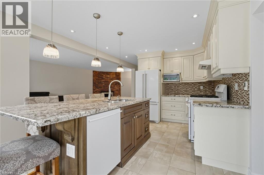 106 Maple Drive, Hamilton, Ontario  L8G 4S4 - Photo 8 - 40773168