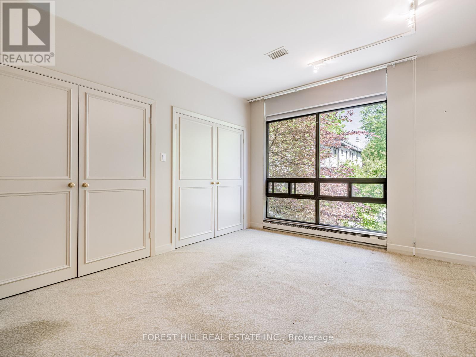 82 Oriole Road, Toronto (Yonge-St. Clair), Ontario  M4V 2G1 - Photo 15 - C12400330