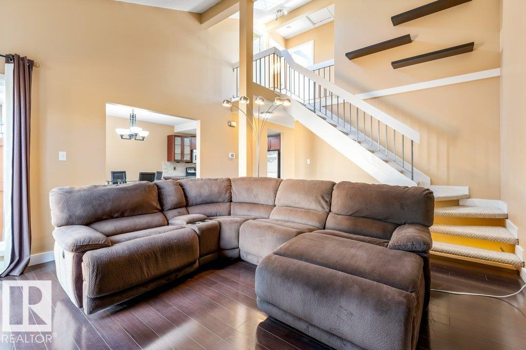 216 Chateau Pl Nw, Edmonton, Alberta  T5T 1V3 - Photo 6 - E4459133