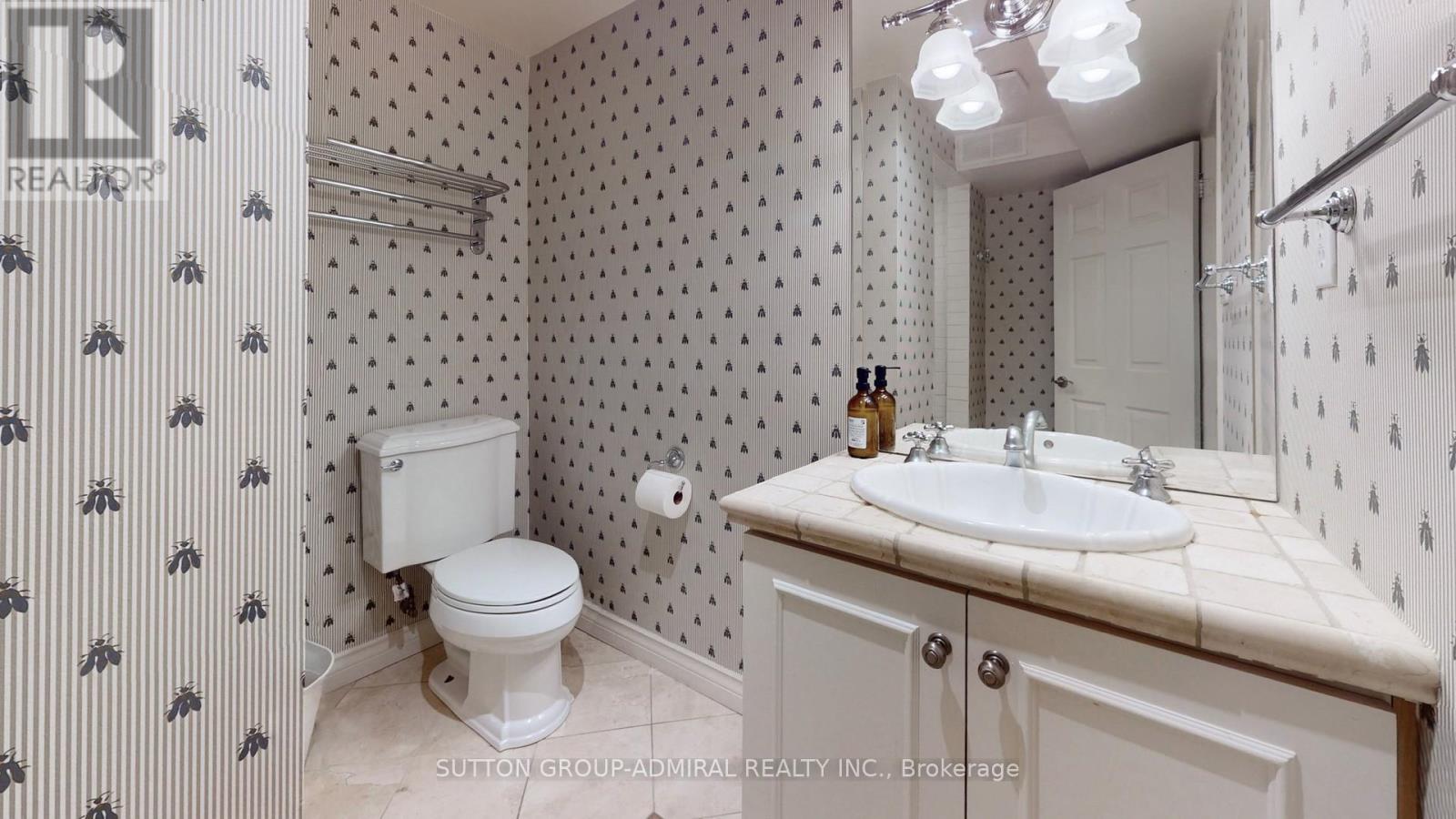 6 Mcdougall Court, Vaughan, Ontario  L4J 7A1 - Photo 42 - N12426034