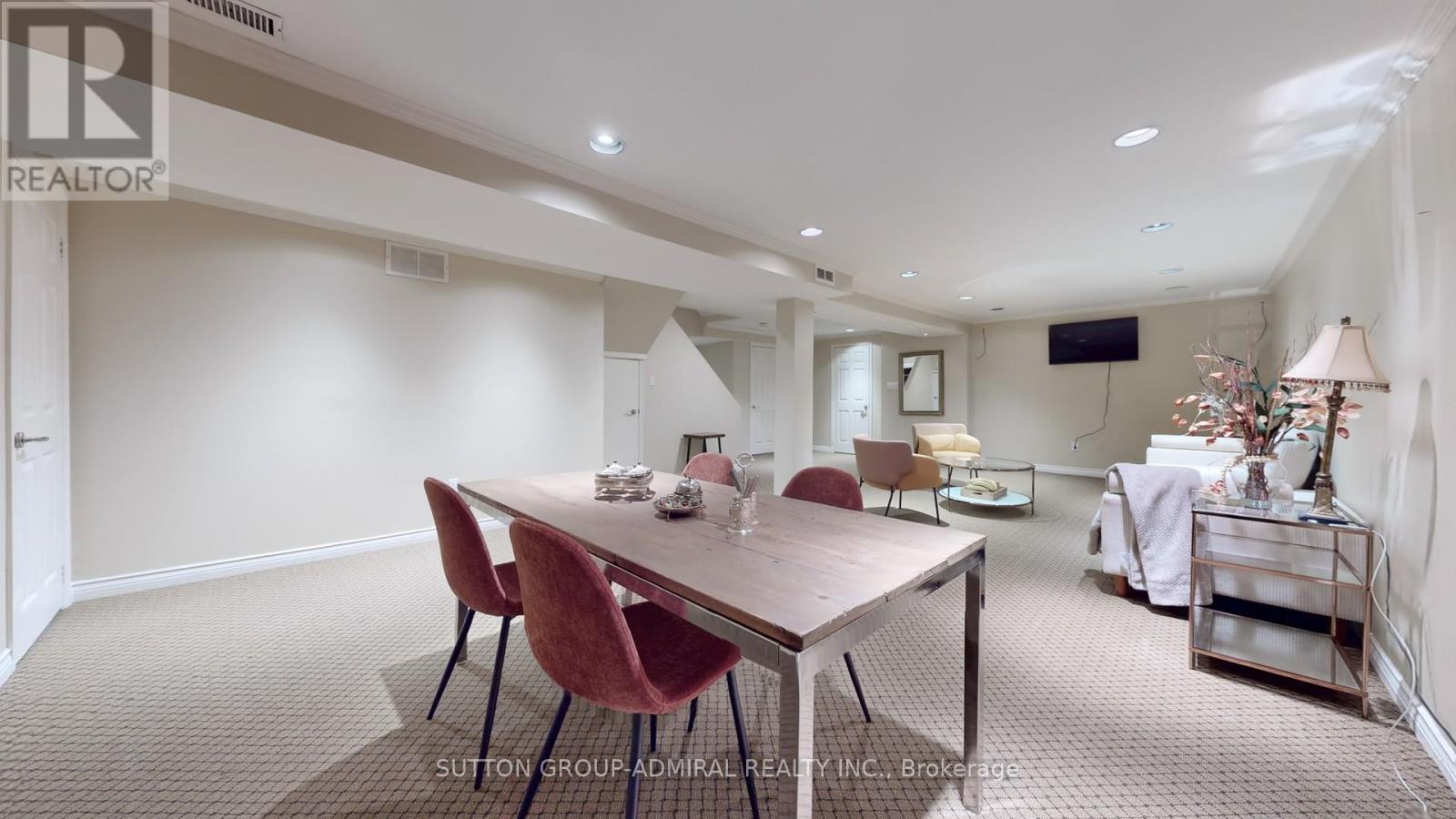 6 Mcdougall Court, Vaughan, Ontario  L4J 7A1 - Photo 39 - N12426034