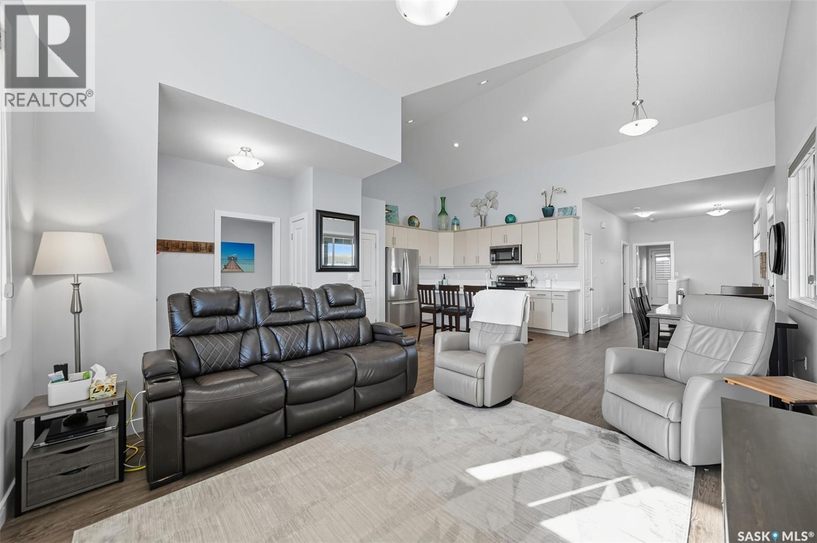 687 Secord Bend, Saskatoon, Saskatchewan  S7V 0M7 - Photo 6 - SK019188