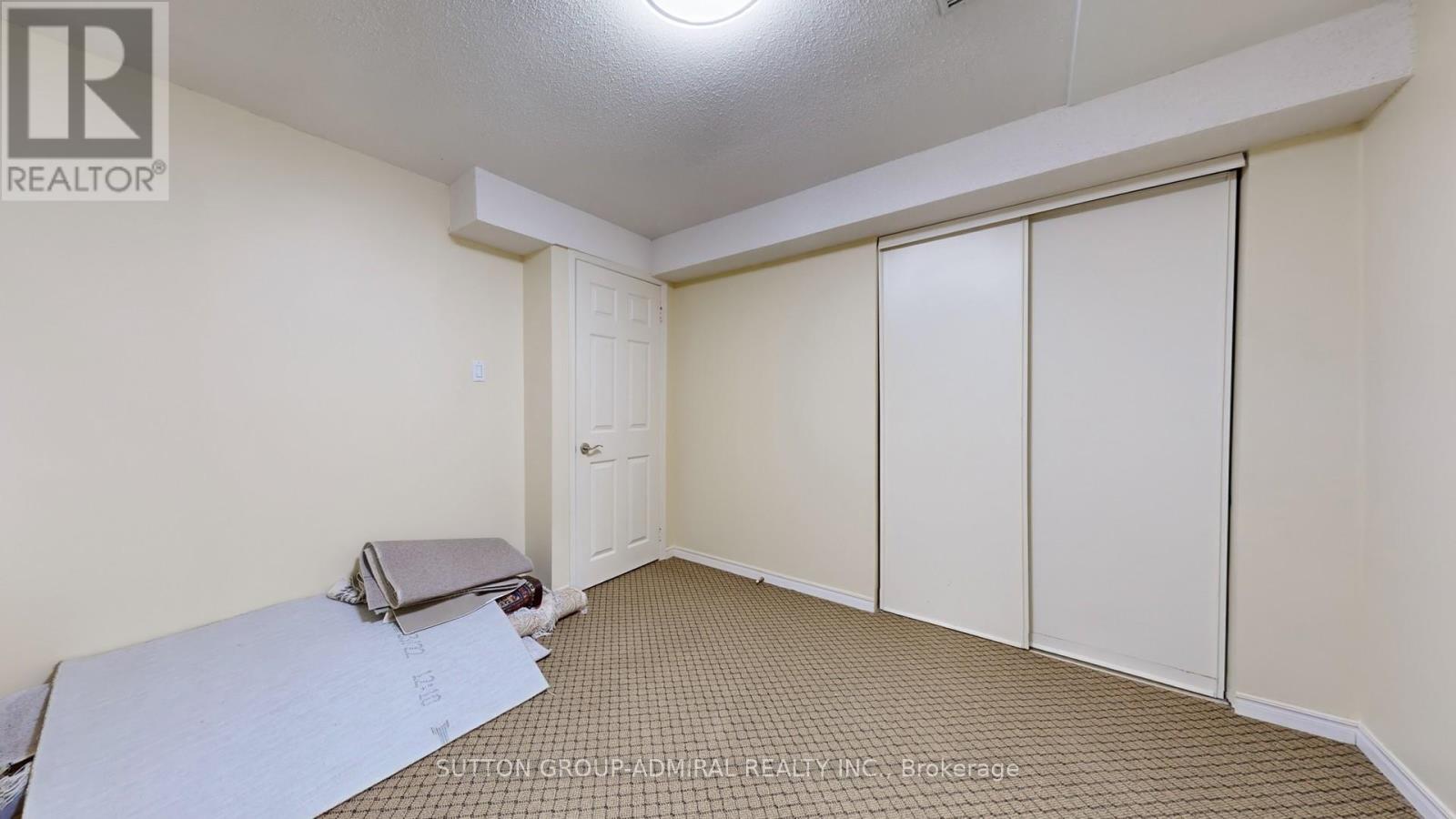 6 Mcdougall Court, Vaughan, Ontario  L4J 7A1 - Photo 41 - N12426034