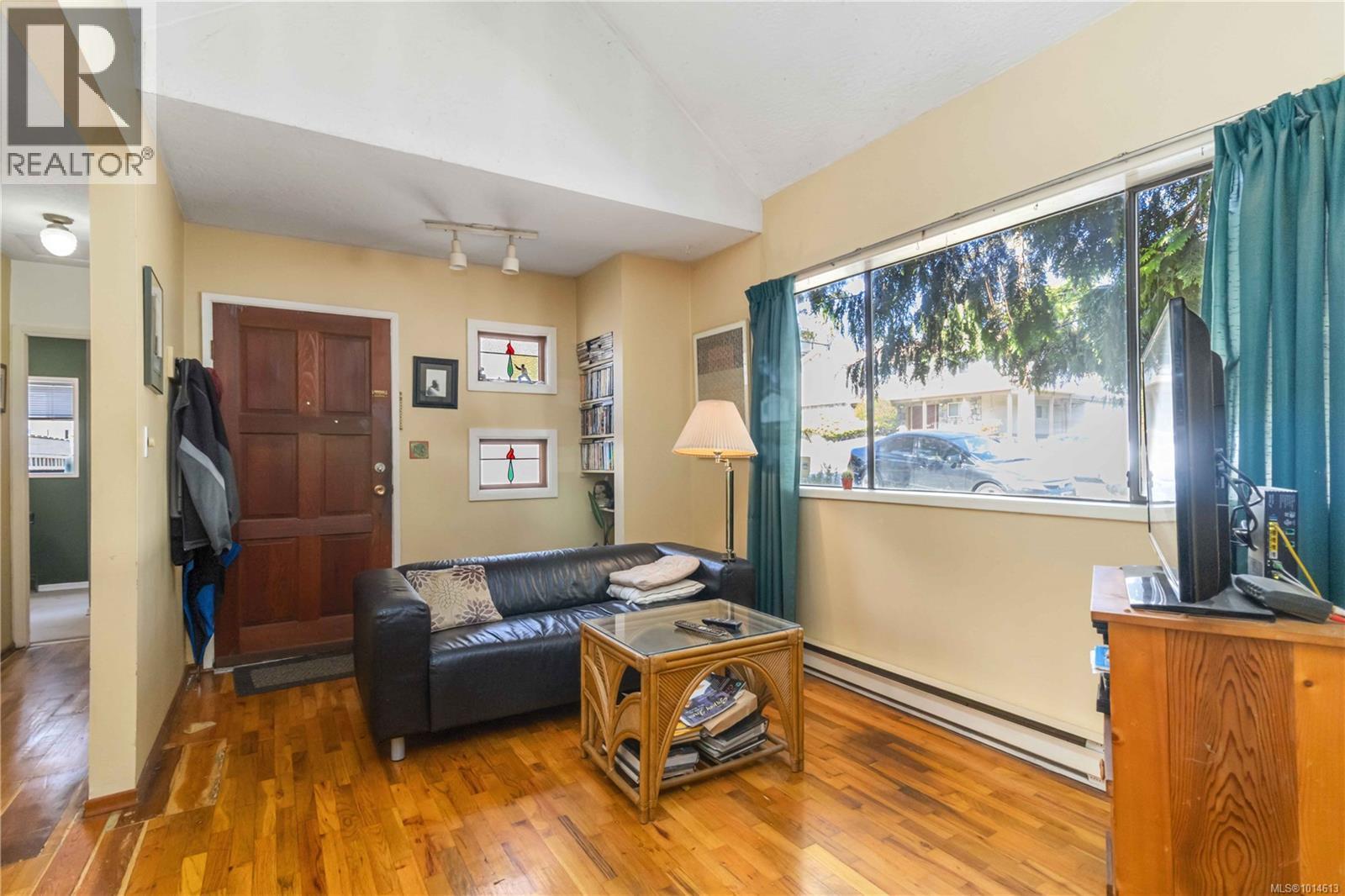 1415 Lang St, Victoria, British Columbia  V8T 2S6 - Photo 6 - 1014613