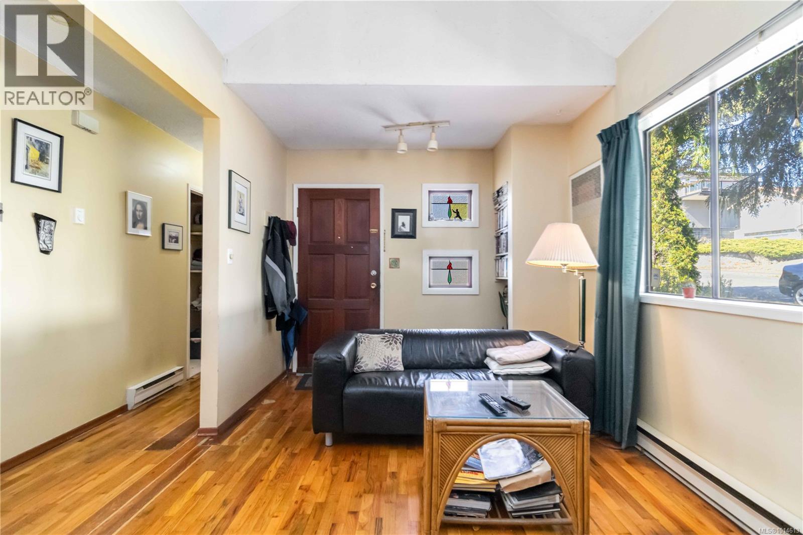 1415 Lang St, Victoria, British Columbia  V8T 2S6 - Photo 7 - 1014613