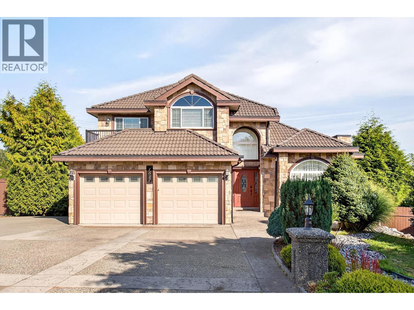 1527 GREENSTONE COURT, Coquitlam, British Columbia