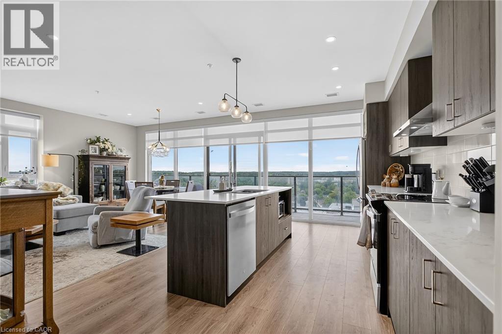 Property at 15 GLEBE Street Unit# 1313 image 3