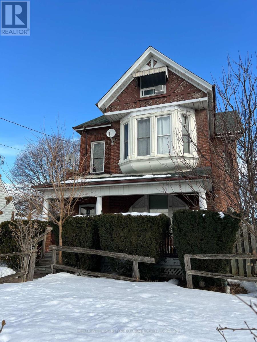 225 Rosemount Avenue, Toronto, Ontario  M9N 3C5 - Photo 2 - W12425998