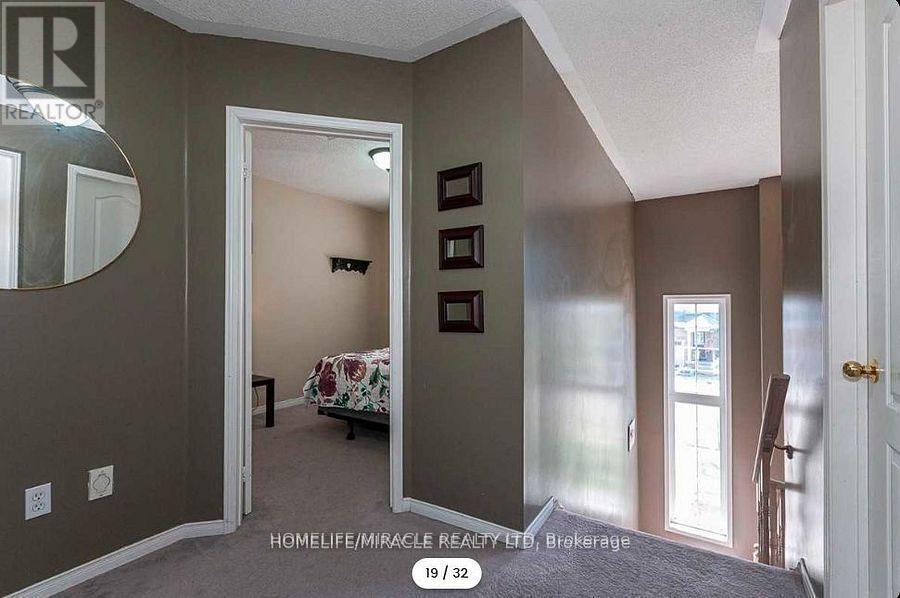 36 Bramcedar Crescent, Brampton, Ontario  L7A 1T3 - Photo 7 - W12426007