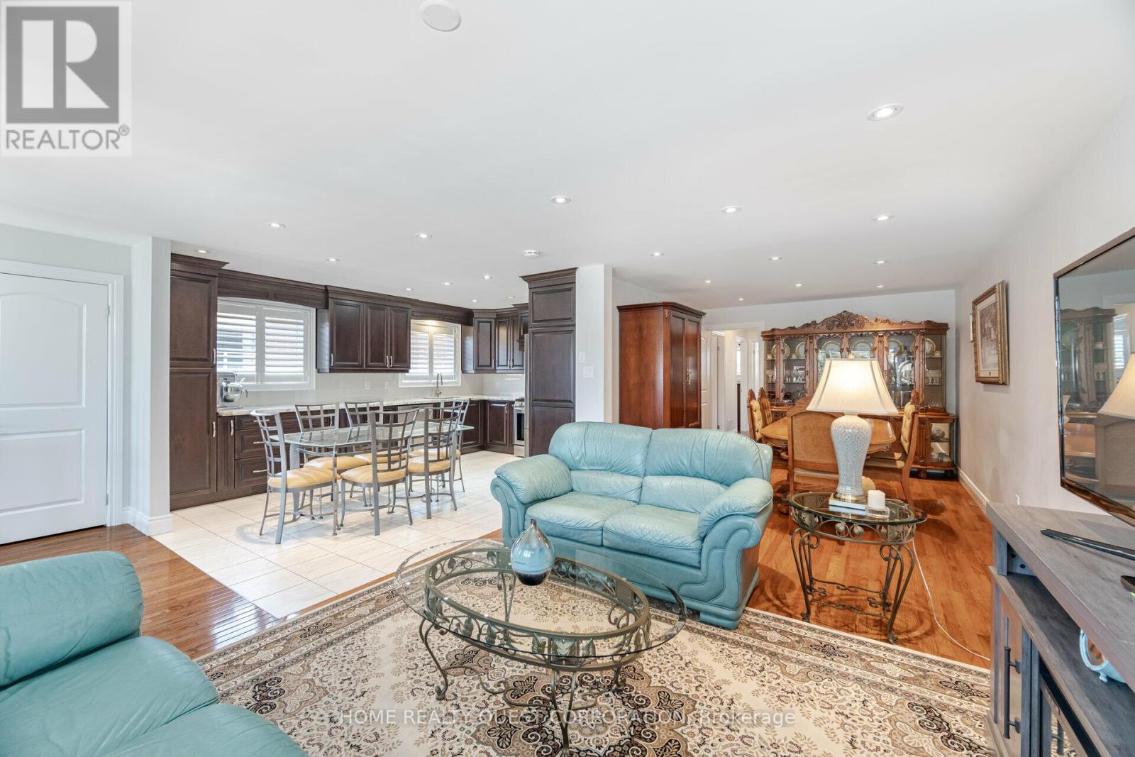 4190 Bishopstoke Lane, Mississauga, Ontario  L4Z 1J3 - Photo 13 - W12426021