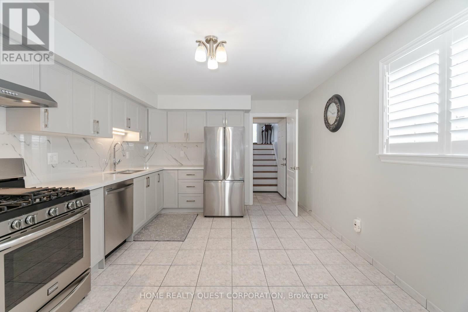 4190 Bishopstoke Lane, Mississauga, Ontario  L4Z 1J3 - Photo 24 - W12426021