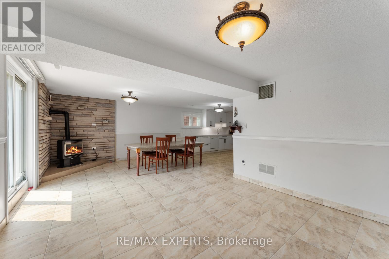 179 Dolores Road, Toronto, Ontario  M3L 2K7 - Photo 34 - W12426076